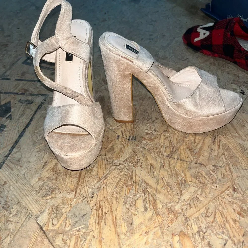 Vices Nude Platform sandals size 36